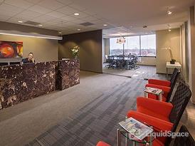 Regus | Williams Trace