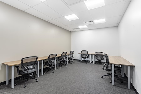 Regus | Solo District - Day Desk