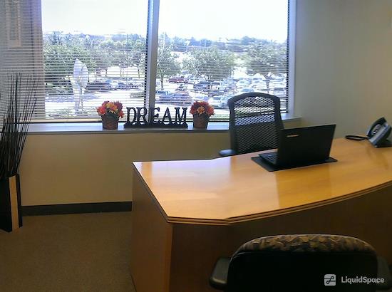Working at Intelligent Office Dallas (Las Colinas) at Dallas