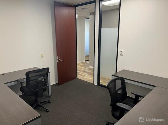 Working at (23C) 23 Corporate Plaza at Newport Beach