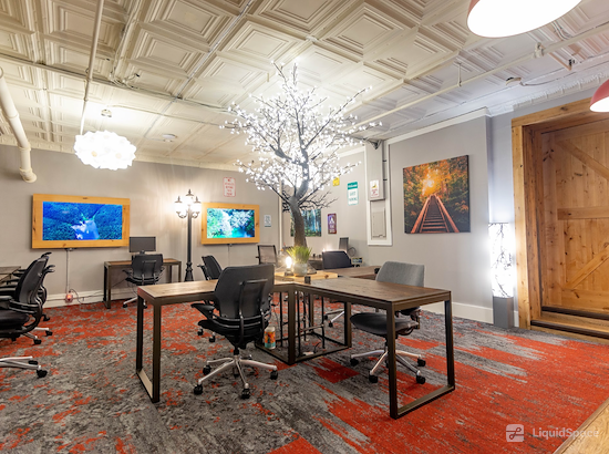 Working at En Masse Coworking at Morristown