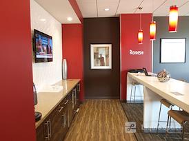 Regus | Gateway Plaza