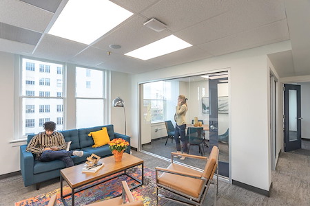 Expansive - Angebilt Building - Club Suite 400D
