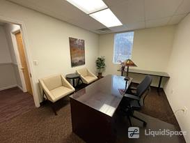 Barros Executive Center