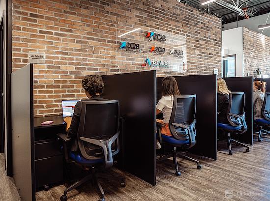 Working at 2C2B Coworking - Boisbriand at Boisbriand