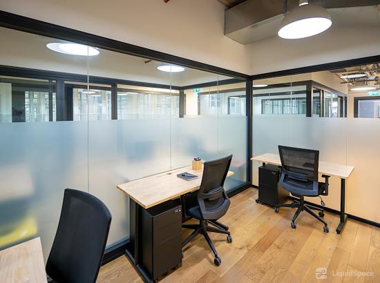 Working at Czar Workspace at Melbourne
