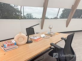 Regus | FL, Pensacola – 545 Brent Lane