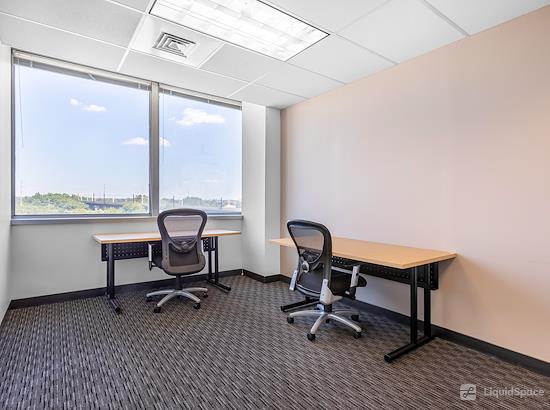 Working at Regus | International Plaza at Philadelphia
