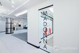 Jay Suites - Midtown East