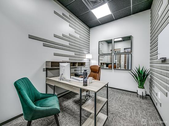 Working at Lucid Private Offices | Allen - Fairview at Allen