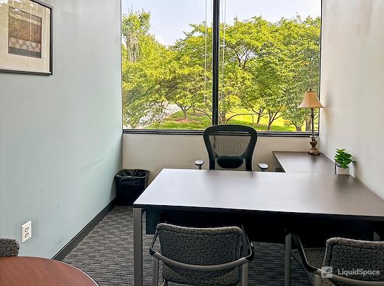 Working at Regus | MD, Columbia - Columbia Town Center at Columbia