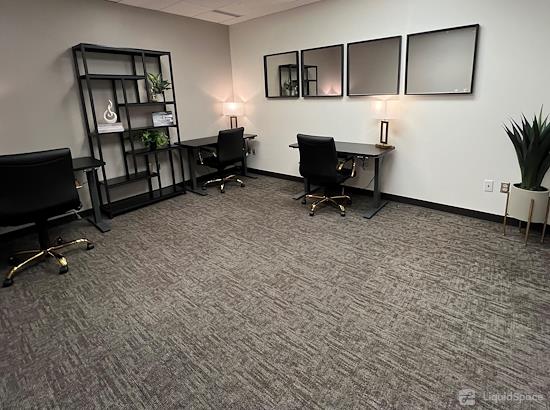 Working at Lucid Private Offices | River Oaks Upper Kirby at Houston