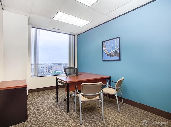 Working at Regus | The Madison at Addison