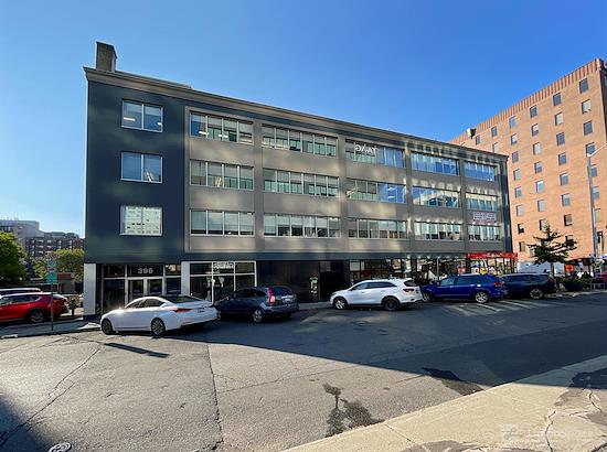 Working at HQ | ON, Ottawa - Cooper St. at Ottawa