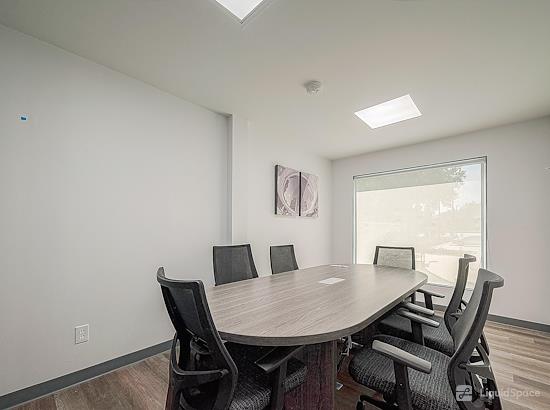 Working at Red Tangle Smart Offices at Magnolia