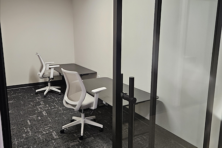 Launch Coworking Space - Downtown - Individual 307