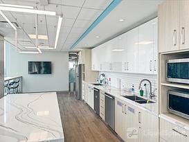 Regus | BC, Burnaby - Edmonds St
