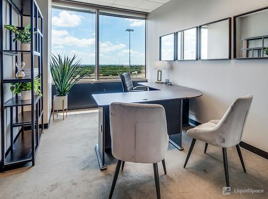 Working at Lucid Private Offices | Galleria / Addison Tower Three at Dallas