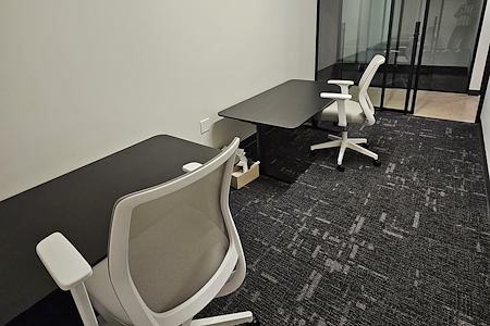 Launch Coworking Space - Downtown - Individual 211