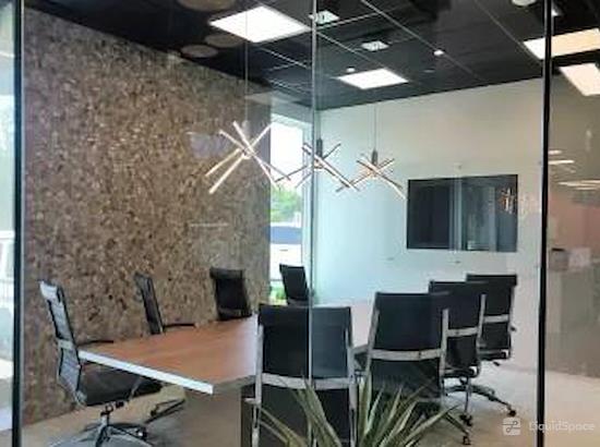 Working at Lucid Private Offices | Southlake Town Square at Southlake
