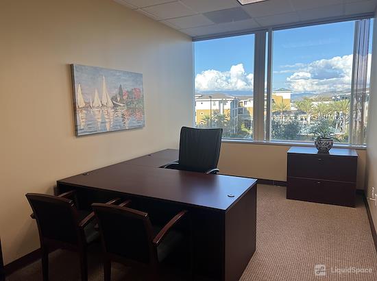 Working at River Park Executive Suites at Oxnard