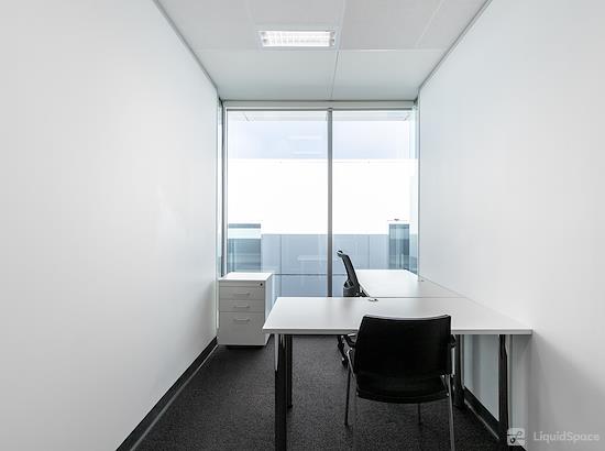 Working at HQ | Adelaide, Victoria Park at Adelaide