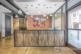 Regus || 4 Palo Alto Square