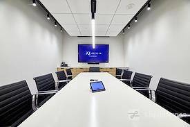 iQ Offices | 302 Bay St.
