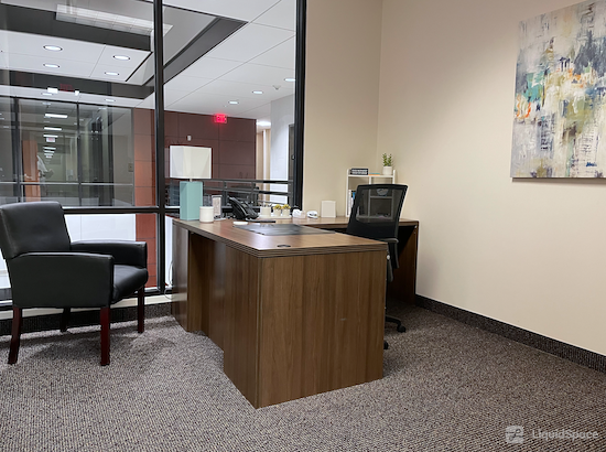Working at Executive Workspace| Allen at Allen