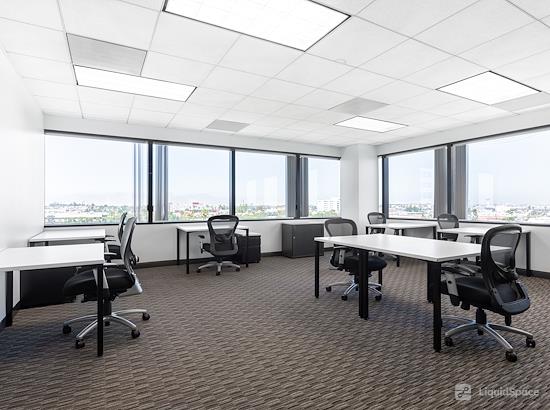 Working at Regus || LAX Continental Grand at EL Segundo