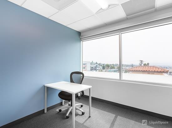 Working at Regus || Hermosa Beach at Hermosa Beach