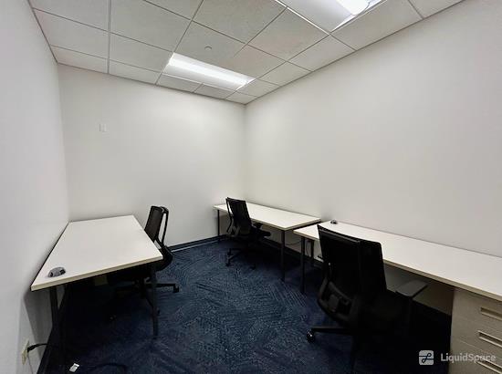 Working at 25N Coworking - Buffalo Grove at Buffalo Grove
