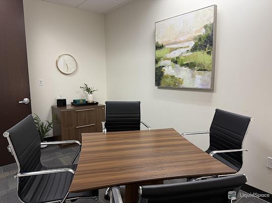 Working at Executive Workspace| Las Colinas at Irving
