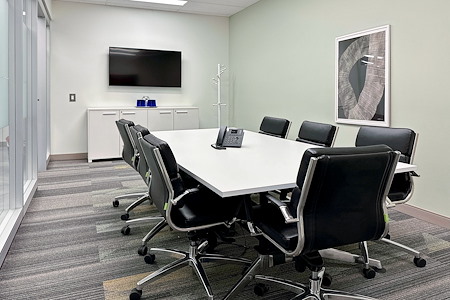 Regus | ON, Cambridge - Water St North - Meeting Room