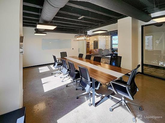 Working at Regus | Chicago - Wicker Park at Chicago