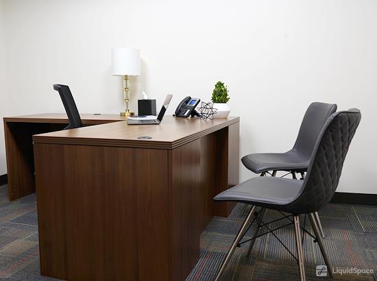Working at Executive Workspace| Carrollton at Carrollton