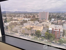 (SM3) 401 Wilshire