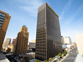 Regus | Wells Fargo Plaza