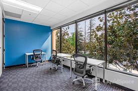 Regus || 4 Palo Alto Square