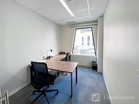 Regus | Columbus - 21 E State Street