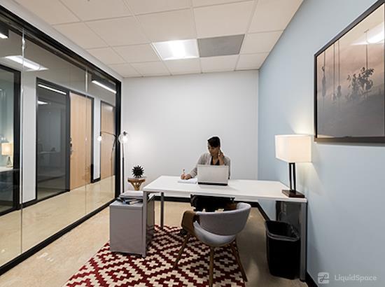 Working at Regus | Central West End at St Louis