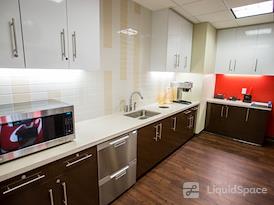 Regus || Downtown Wells Fargo Center