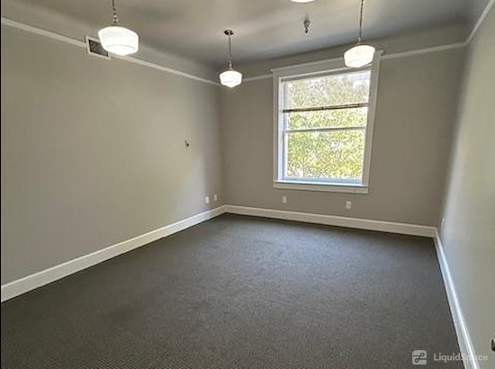 Working at Regus | 1100 11th St at Sacramento