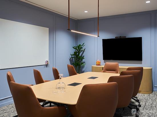 Working at Carr Workplaces - Clarendon at Arlington