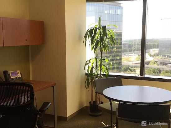Working at Carr Workplaces - Tysons at McLean