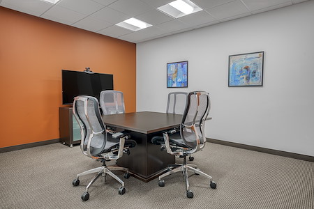 Regus | 1220 Main Place - Meeting Room