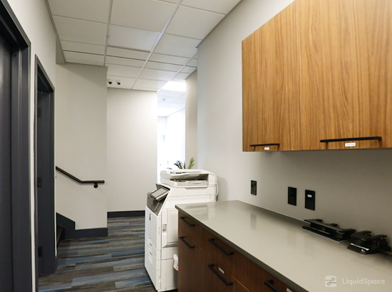 Working at Essex Suites at Verona