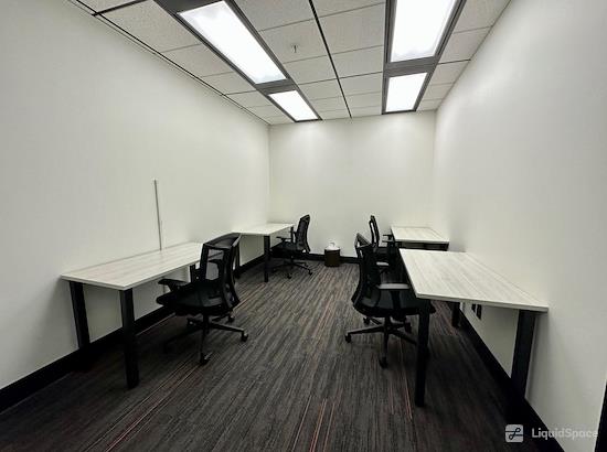 Working at Canada Place Business Centre at Vancouver