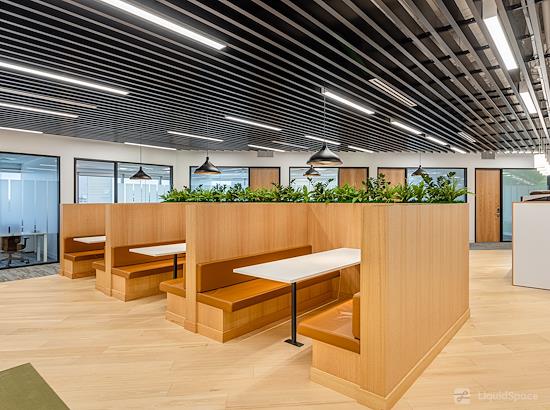 Working at Regus | City Tower at Orange