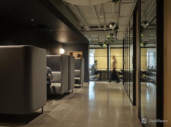 Working at Hub Australia | Flinders Street at Melbourne